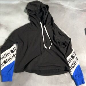 Size medium crop hoodie